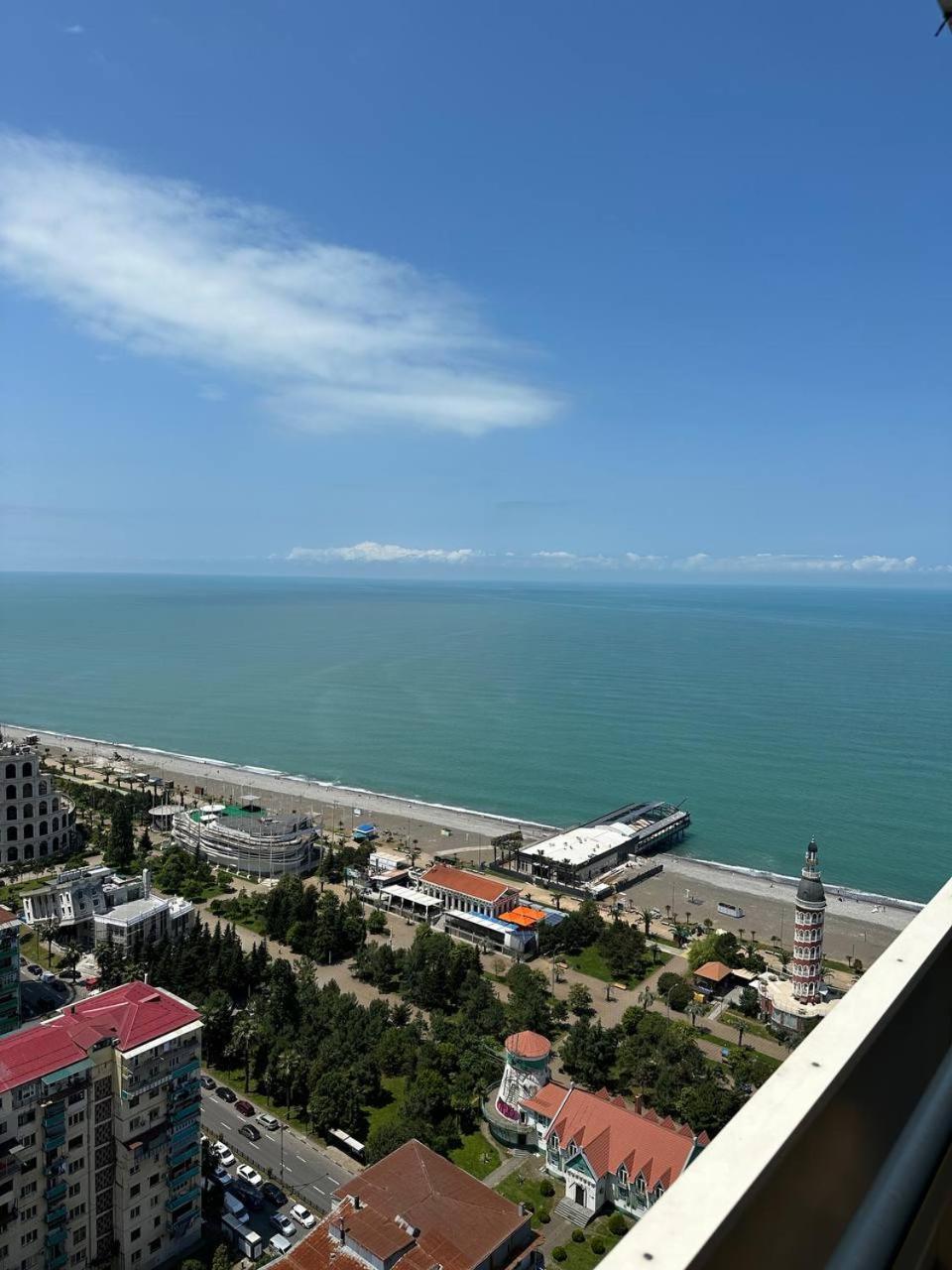 Black Sea Batumi Hotel Orbi City Exterior foto